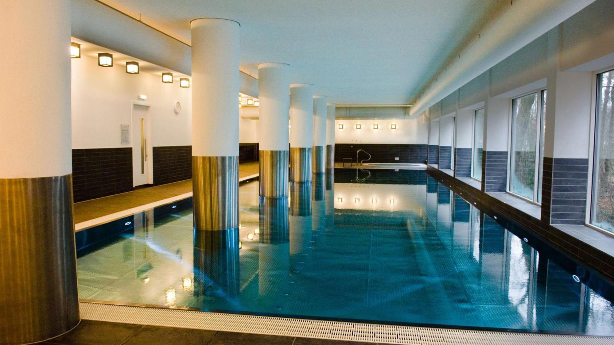 Отель Park Plaza Кардифф