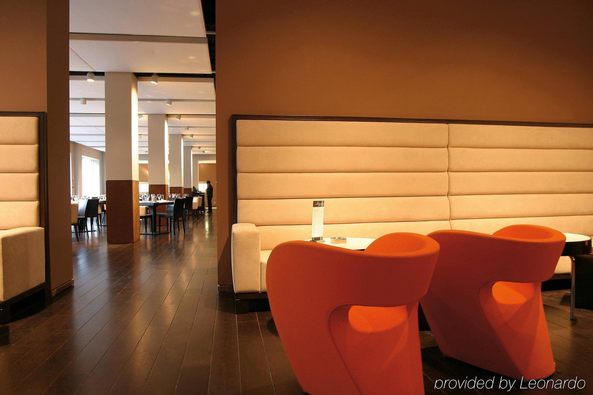 Park Plaza Отель 4*