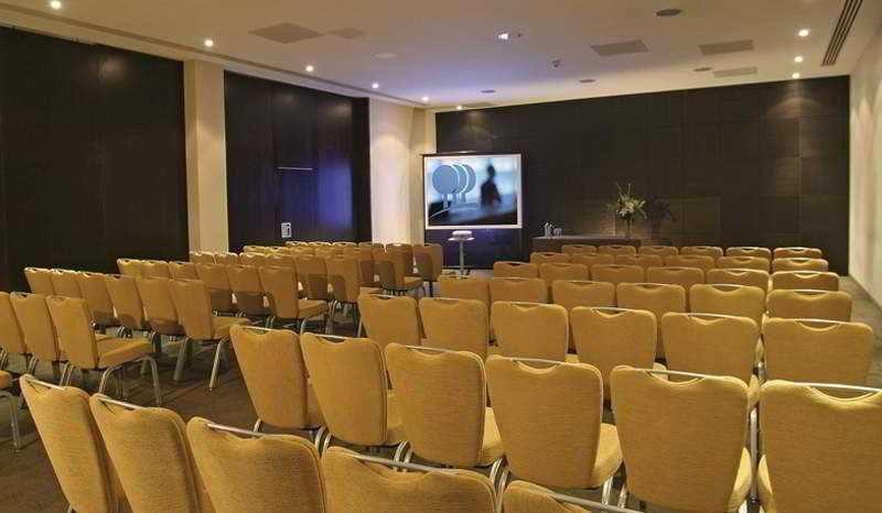 Park Plaza